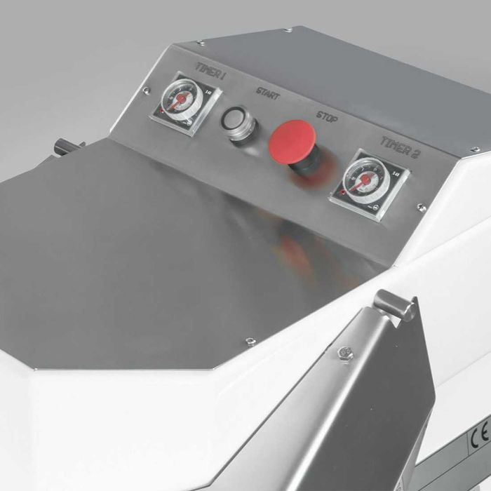 Професионална тестобъркачка с повдигаща глава и стоманена купа 7 литра