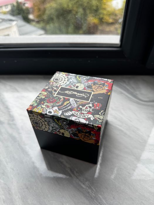 EdHardy часы мужские