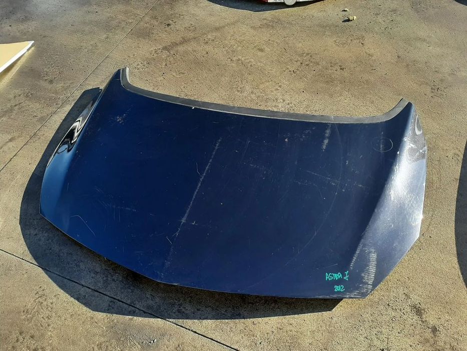 capota opel astra j 2012 Atentie, prezinta zgarieturi si defecte