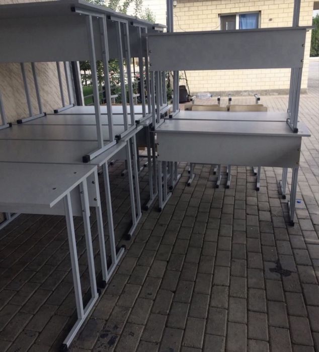 Школьные парта для учеников оптом