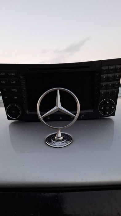 Мултимедия за Мерцедес w211