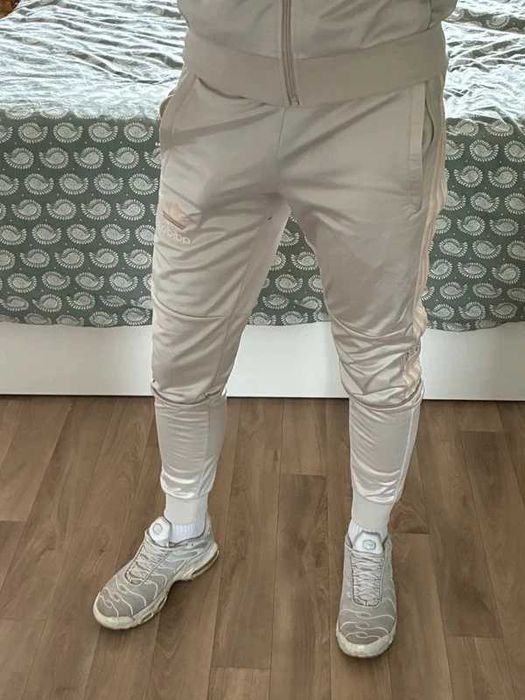 ADIDAS SILVER сребрист tracksuit pants анцунг