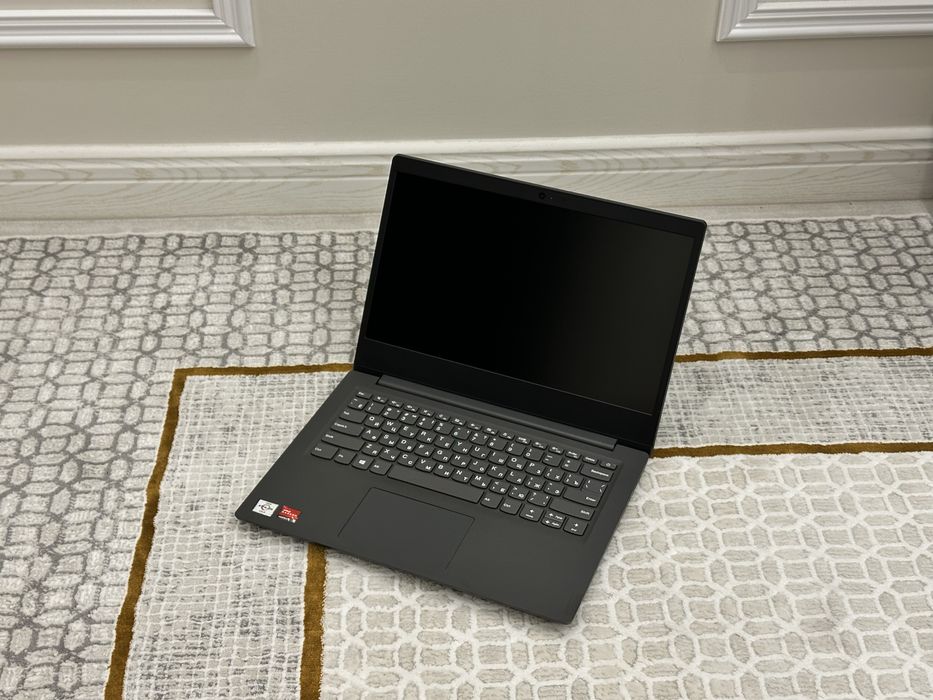 НОВЫЙ Ноутбук Lenovo V14 ADA Athlon | 8GB | SSD 256GB для работы!