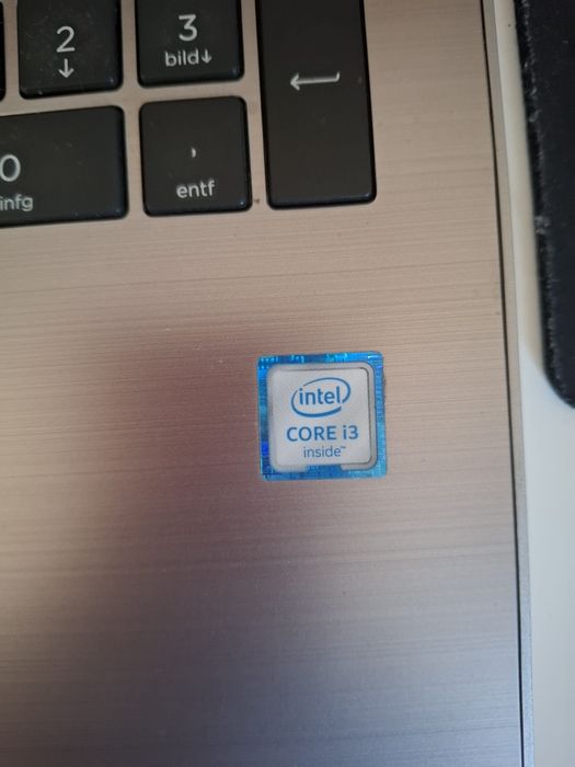 Laptop HP I3 250 G6