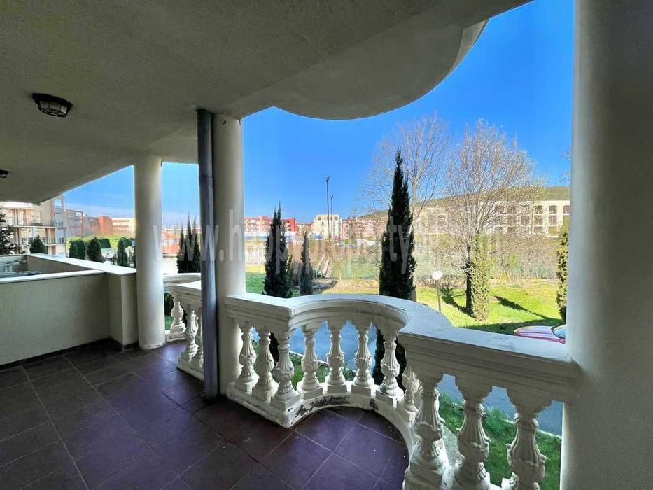 Продава се Двустаен апартамент в к.к. Елените - 78 кв.м за 640 €/кв.м - Снимка #1