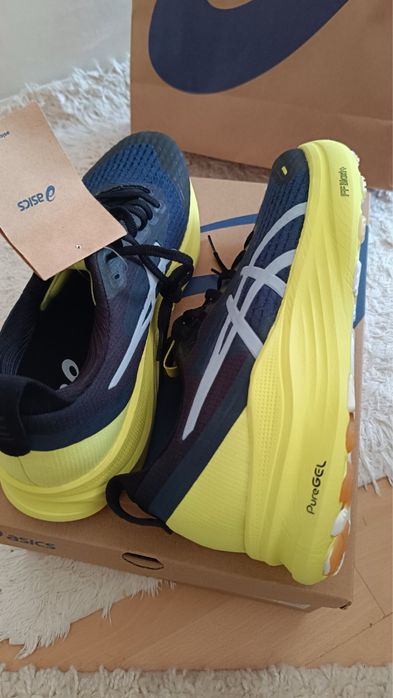 Маратонки Asics Gel-Kayano 32