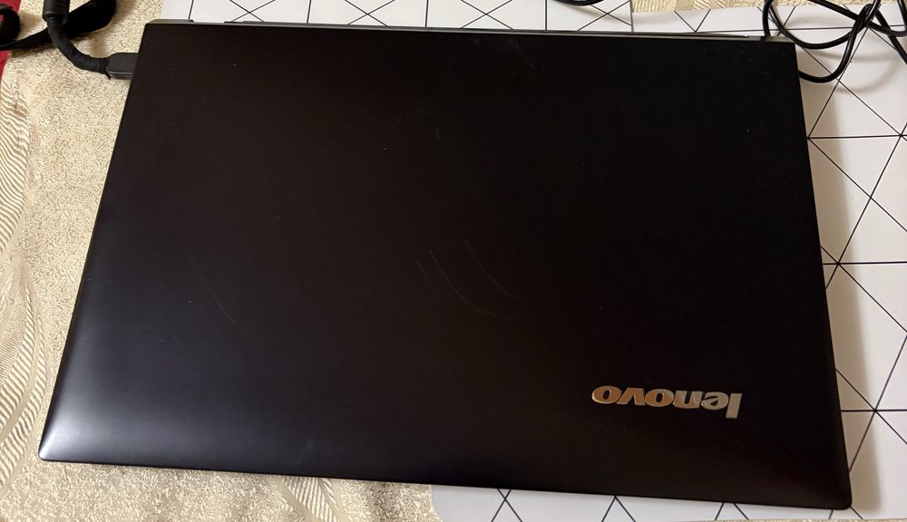 Lenovo B50-80 Лап топ