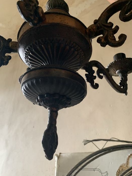 Меден старинен полюлей