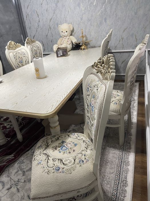 Мебель стуль стол сатылады