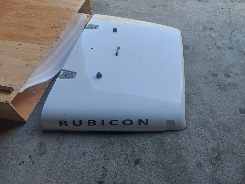 Jeep Wrangler Rubicon - преден оригинален капак-бял