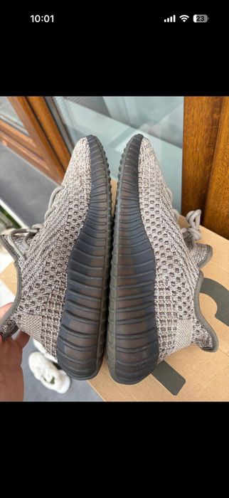 Yeezy  boost 350