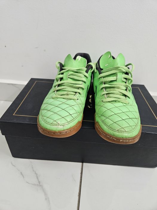 Ghete fotbal sală Nike Tiempo sintetic