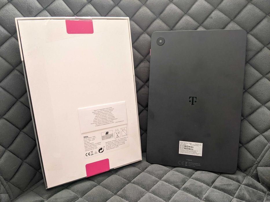 Tableta T-Mobile T Tablet 2 10.1 Inch, 128 Gb, 5G, TCL NXTPAPER ca noua la cutie