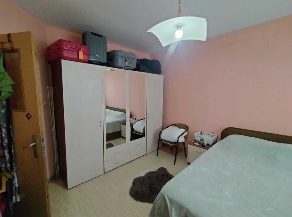 Без Комисиона Тристаен 110 м²