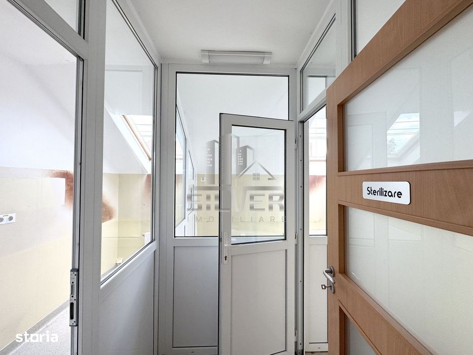 Casa individuala pretabila ptr birouri sau cabinete stomatologice.