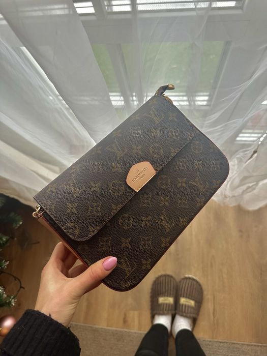 Дамска чанта Louis Vuitton