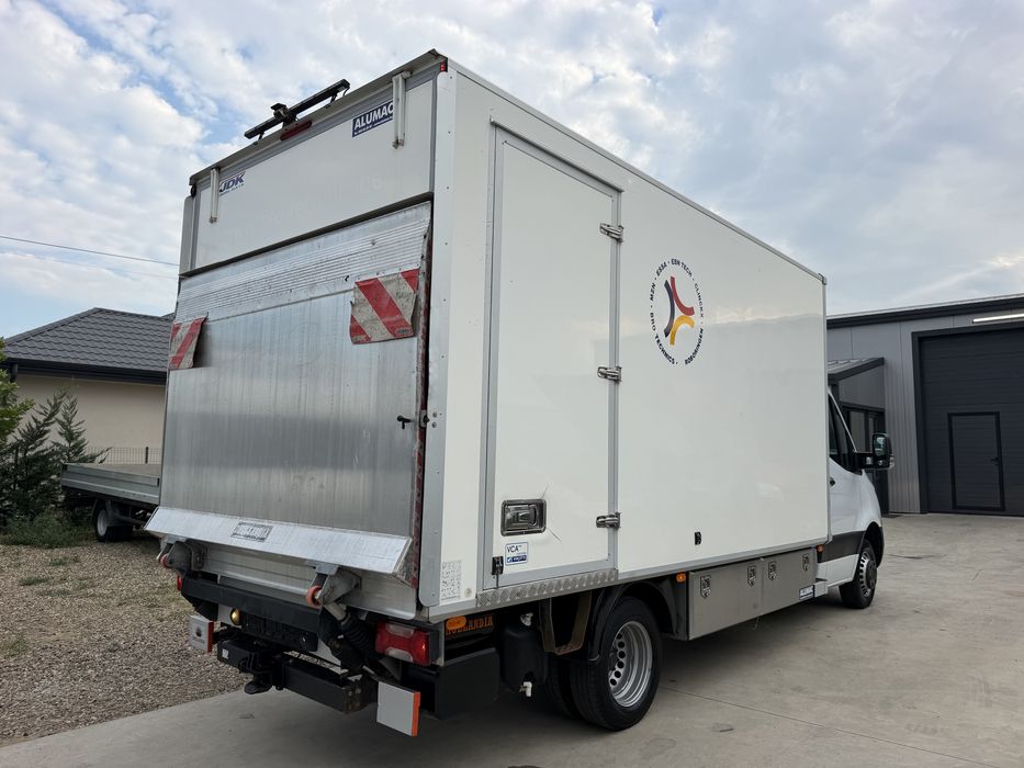 Mercedes-Benz Sprinter 519 CDI 3.0 V6 2020 Automat Cat. B 3.500 kg Lift Dhollandia 518 516 Iveco