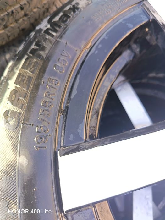 Диска балон комплект сотилади восен  15 нехя3 спарк коболт  тушди