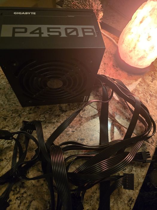 Sursa alimentare PC Gigabyte GP-P450B  80 Bronze Plus