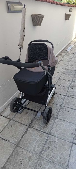 Бебешка количка CHIPOLINO 3 в 1