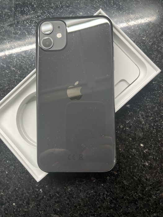 Iphone 11, 64GB, черен