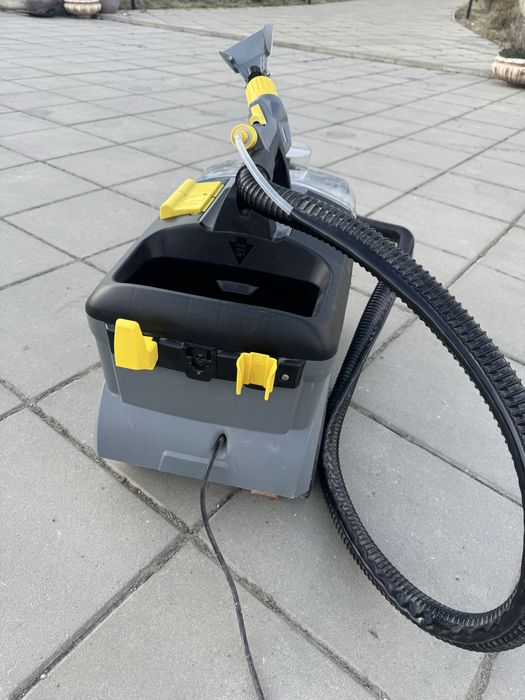 Käercher Puzzi 10/1