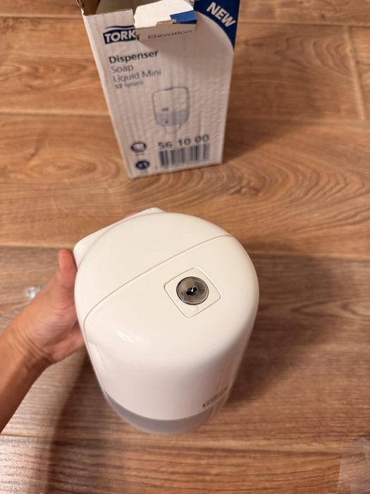 Диспенсер для жидкого мыла Tork Elevation Mini (S2)