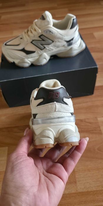 New Balance 9060 маратонки дамски