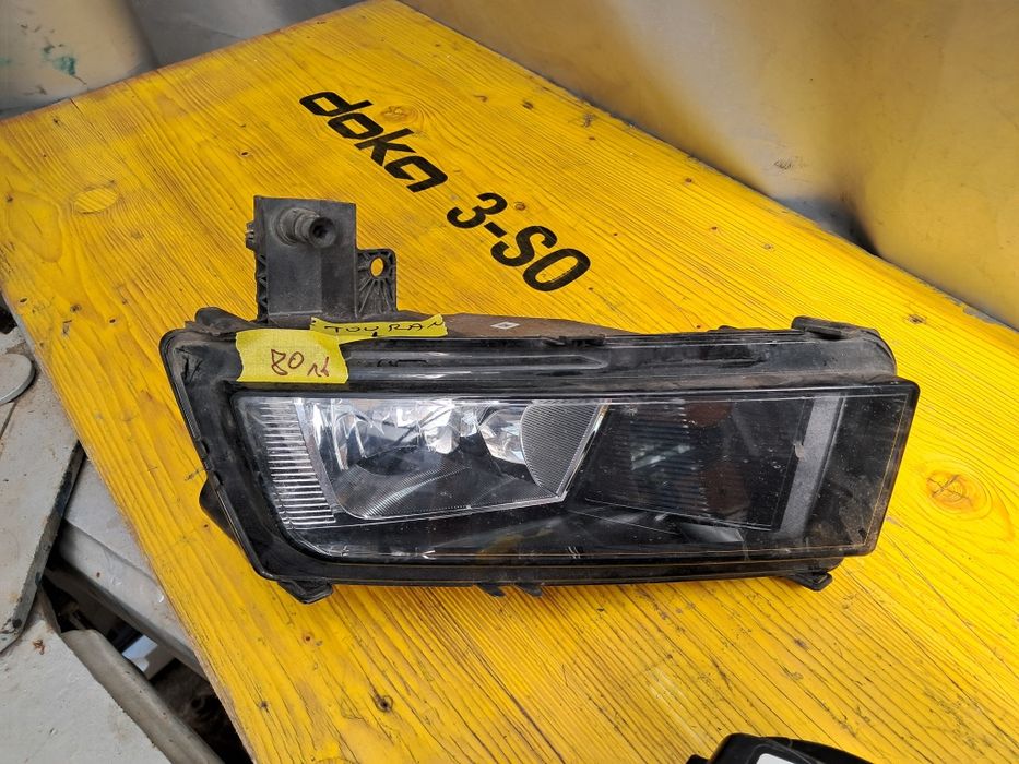 Халоген Seat Tarraco Vw Crafter Sportsvan Golf 7 Vw Touran 2011/23г