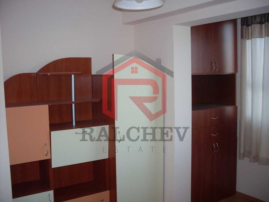 Дава се под наем Тристаен апартамент в Варна, Левски - 70 кв.м за 573.24 € - Снимка #6