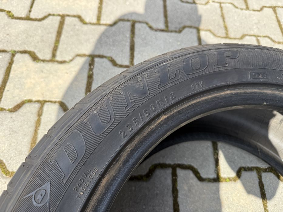 2бр. Летни Гуми С Борд 235/50R/18 -DUNLOP- DOT:1713, 5.4мм. *40€ за 2бр.*