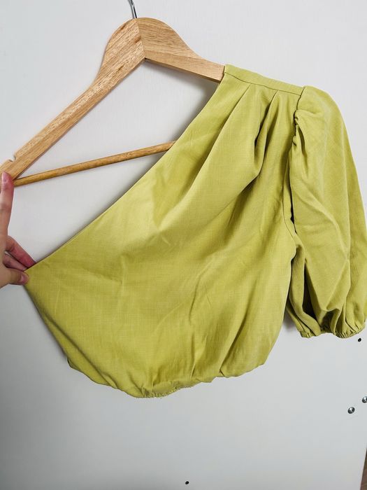 Къси блузки/ Кроп топ/ Mango, Asos, Leger