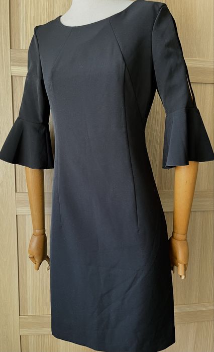 Малка елегантна черна рокля DiKa