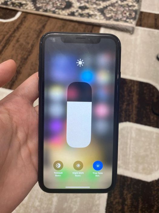 Продам айфон ХR в нормальном состояние