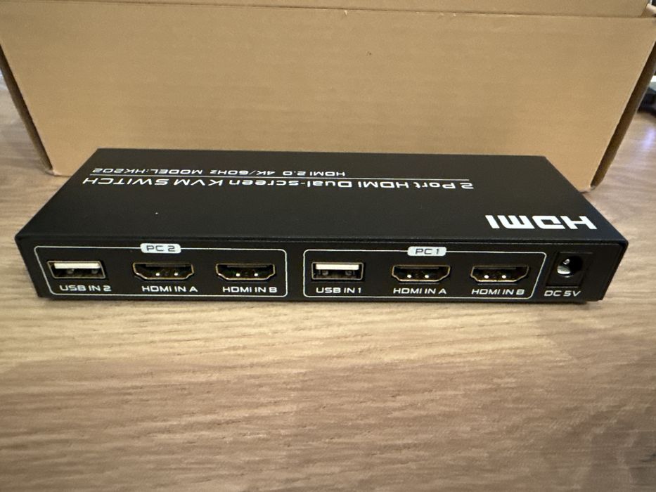 HDMI 2.0 KVM Switch 4k-60Hz 2 port,2 monitoare,2 PC Extended Display