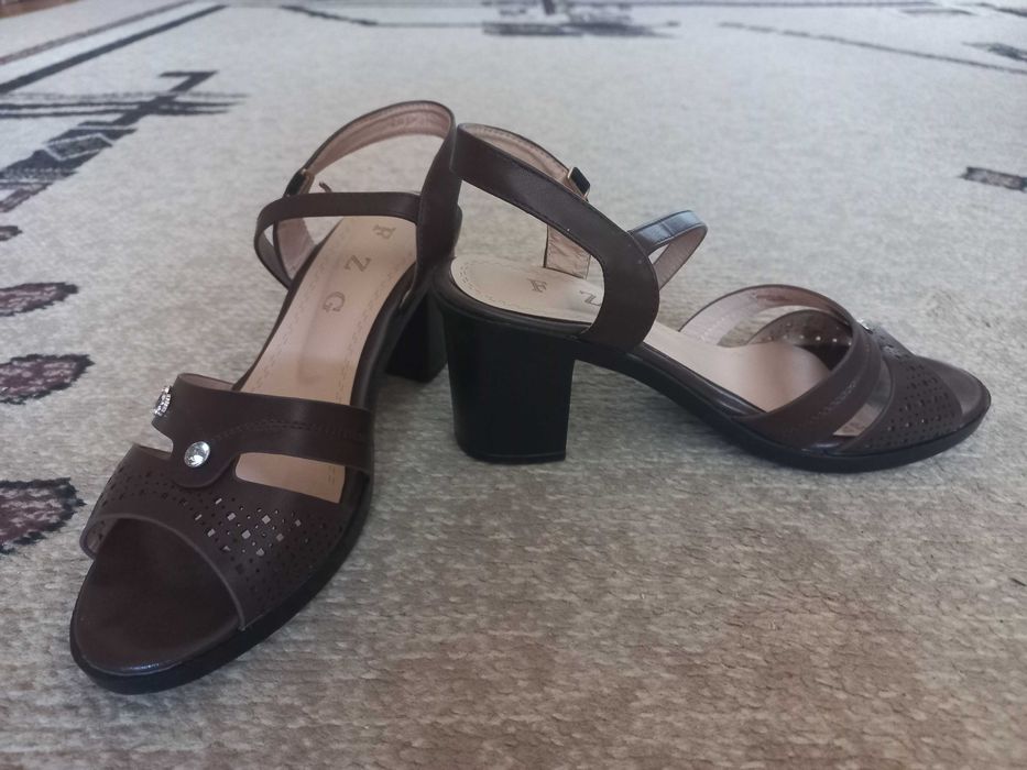 Обувь летняя женская