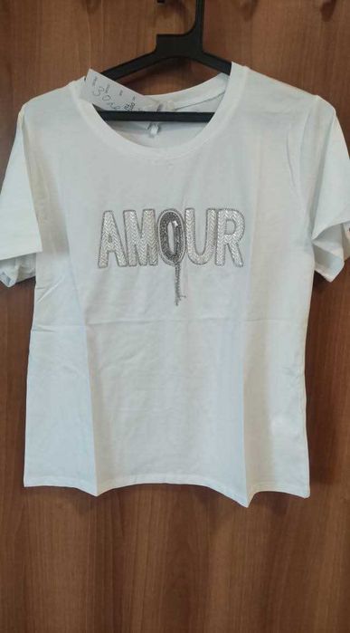 Дамски ,готини тениски