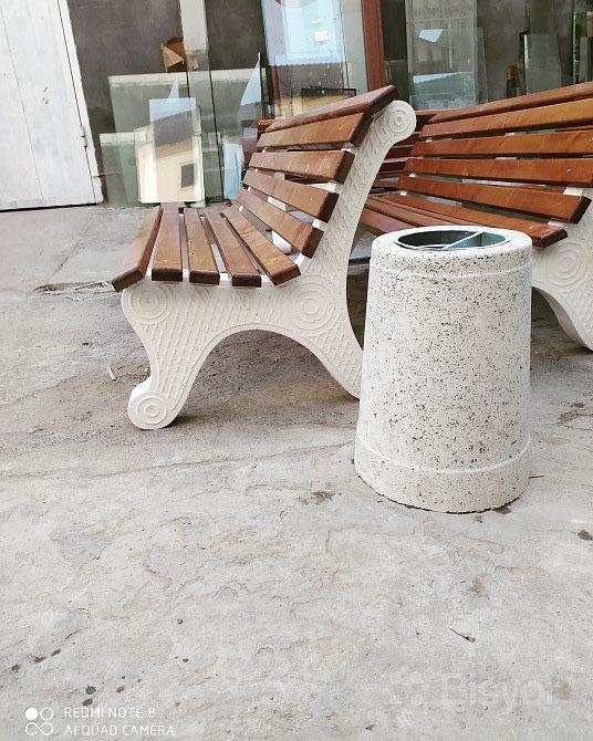 Скамейки урны вазоны