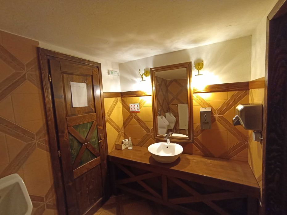Zugrav cu experienta efectuez zugraveli la garsoniera, apartament si case