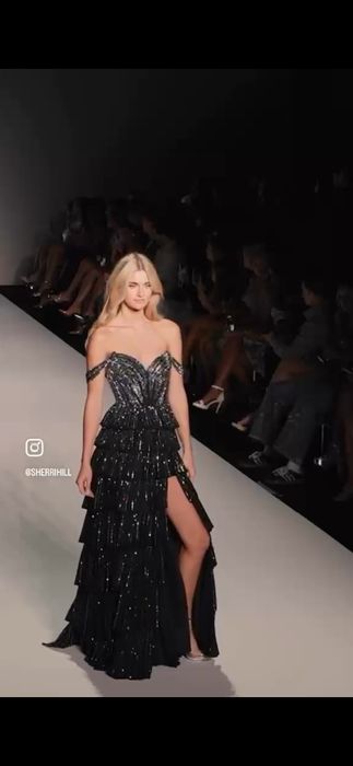 Платье Sherri Hill 2025