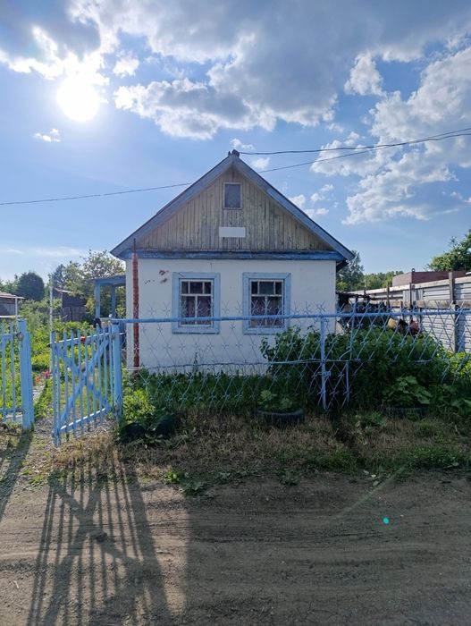 Продам дачу с домиком.