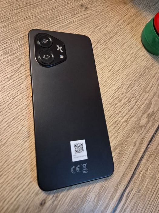 Vand telefon Maxcom MS652 nou ,Os Android 15,3 gb ram,32 gb stocare