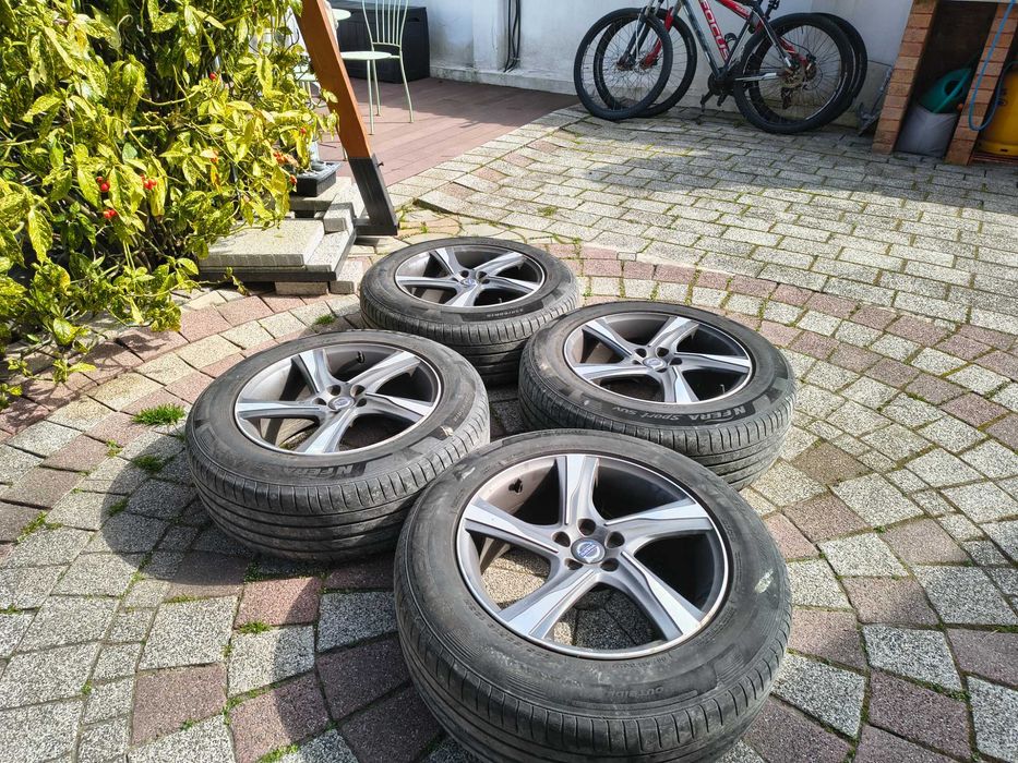 Volvo XC60 Geartronic 8+1 Kinetic RDesign impecabil,factura tva inclus