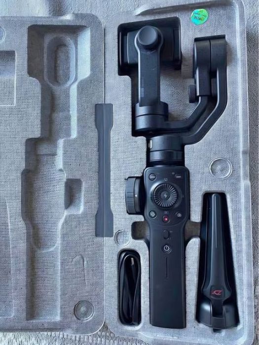 Stabilizator Zhyiun Smooth 4