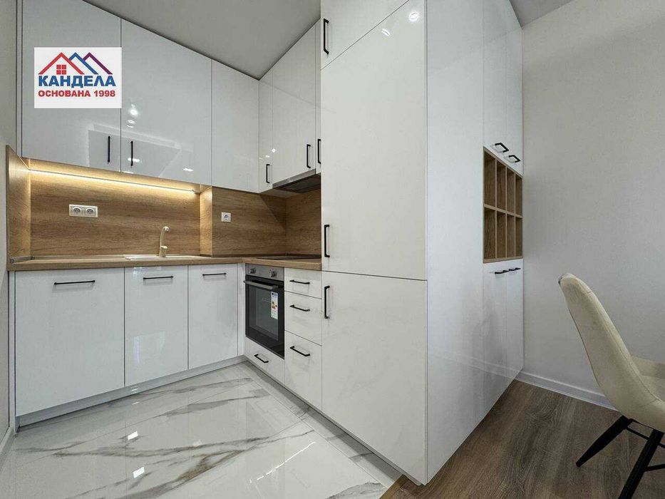 Продава се Двустаен апартамент в Пловдив, Западен - 62 кв.м за 1069 €/кв.м - Снимка #1