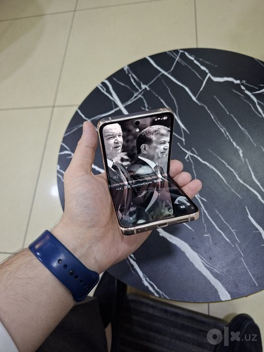 Samsung Galaxy Z Fdu5lwlip 4 sotiladi!