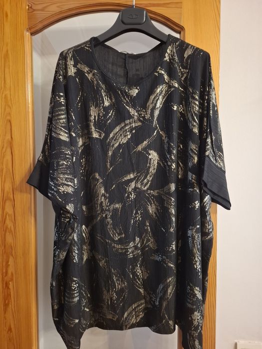 Продам Платья вечерние 54 размер