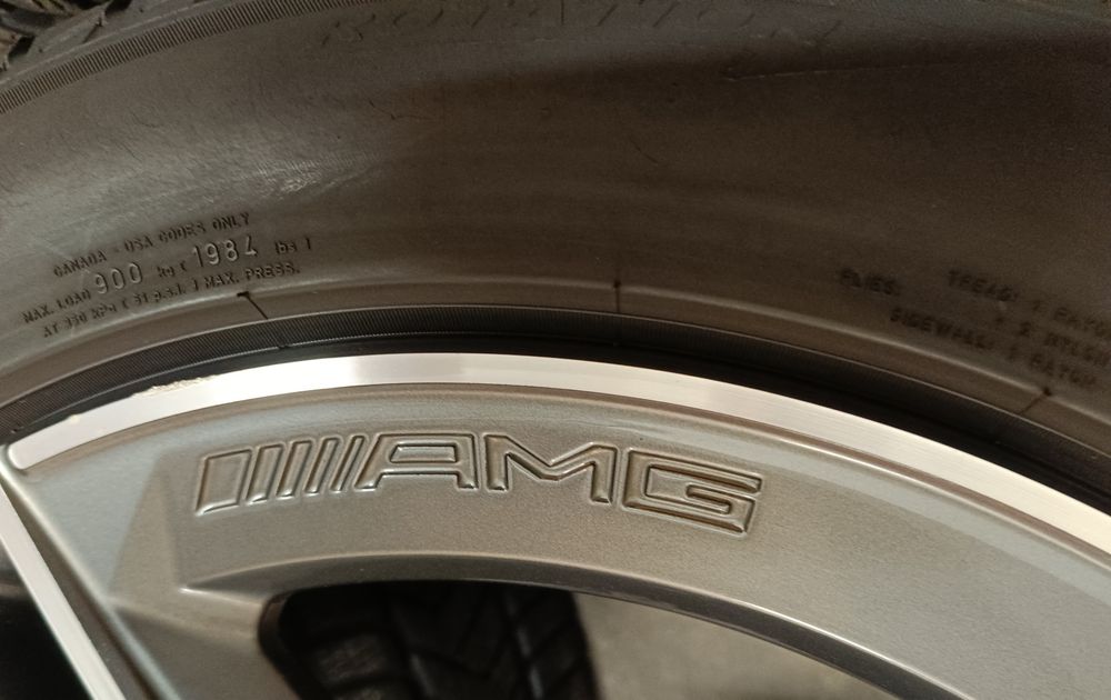 Оригинални джанти с гуми зимни 19 цола Mercedes S-klasse W223 дот 2022