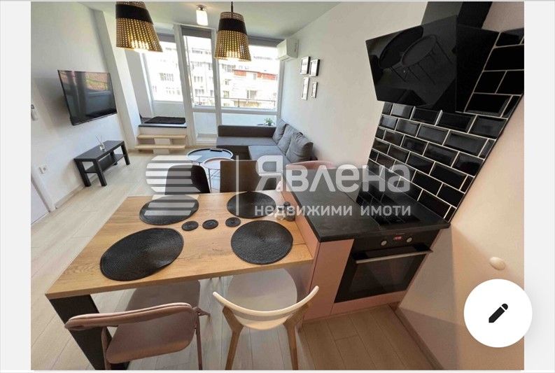 Дава се под наем Тристаен апартамент в Варна, Спортна зала - 70 кв.м за 640 € - Снимка #2