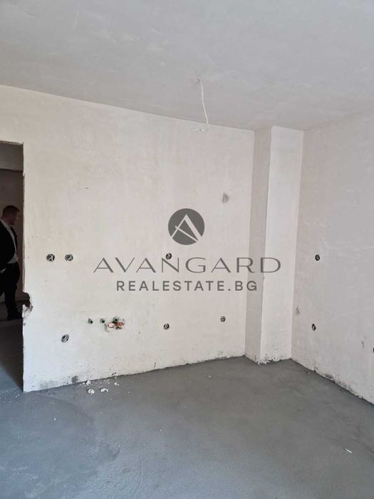 Продава се Двустаен апартамент в Пловдив, Кършияка - 60 кв.м за 1167 €/кв.м - Снимка #1